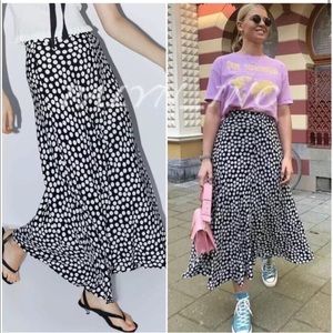 Zara big polka dot maxi blogger favorite a line Flowy skirt